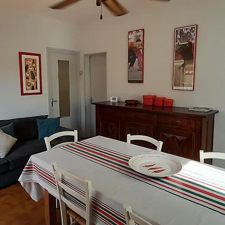 Σπίτι διακοπών Maison 2 Chambres, Proche Et Commerces A - Fr-1-239-1137