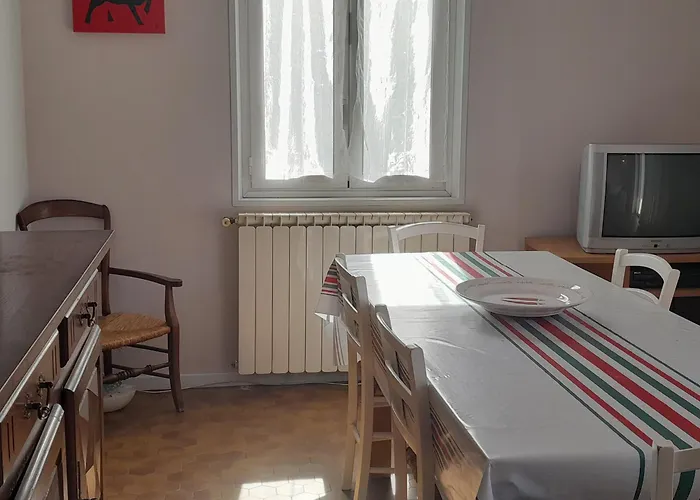 Maison 2 Chambres, Proche Et Commerces A - Fr-1-239-1137 *